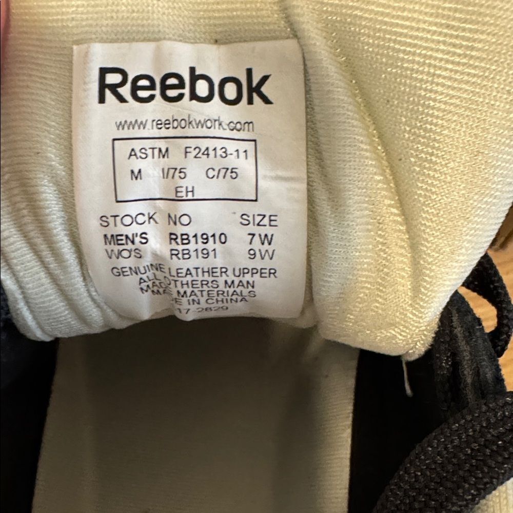 Reebok SOYAY Women’s Black Suede Sneakers Oxford Work Steel Safety Toe Casual 9W - Picture 5 of 14